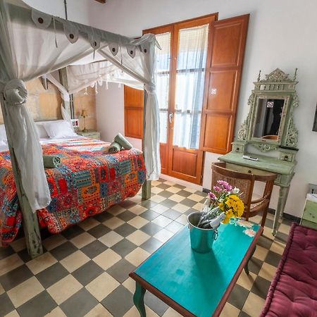 Ibiza Boutique Guest House Екстер'єр фото