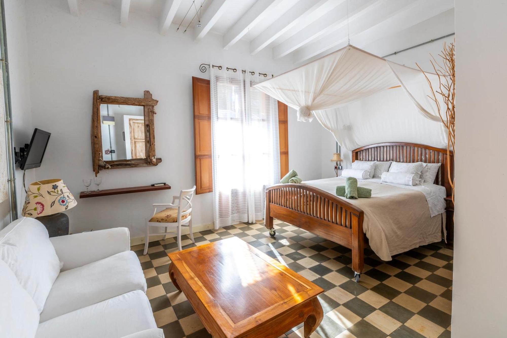 Ibiza Boutique Guest House Екстер'єр фото